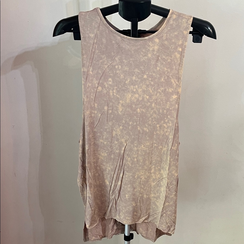 NWOT POL Sleeveless Beige Tie-Dye Women's Workout Tunic